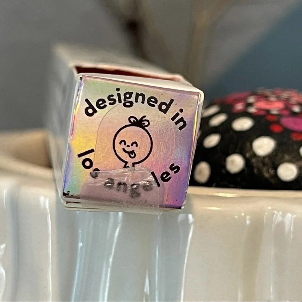 The Creme Faux Real Freckle Stamp
